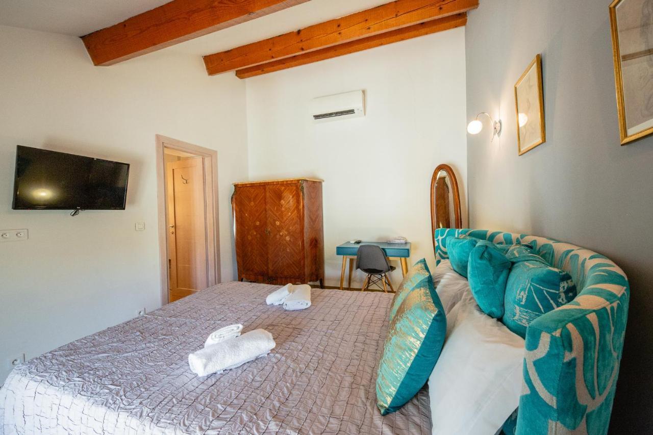 Auberge U N'Antru Versu San-Gavino-di-Carbini Luaran gambar