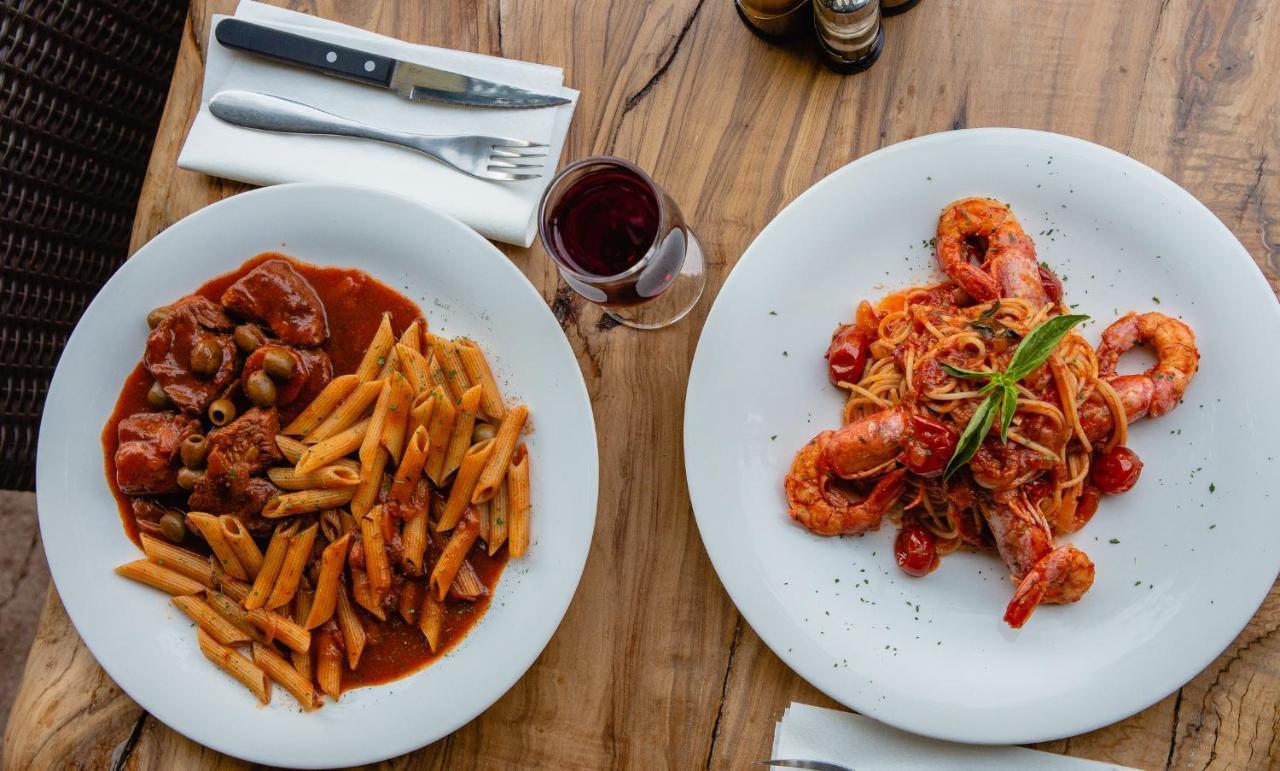 Auberge U N'Antru Versu San-Gavino-di-Carbini Luaran gambar
