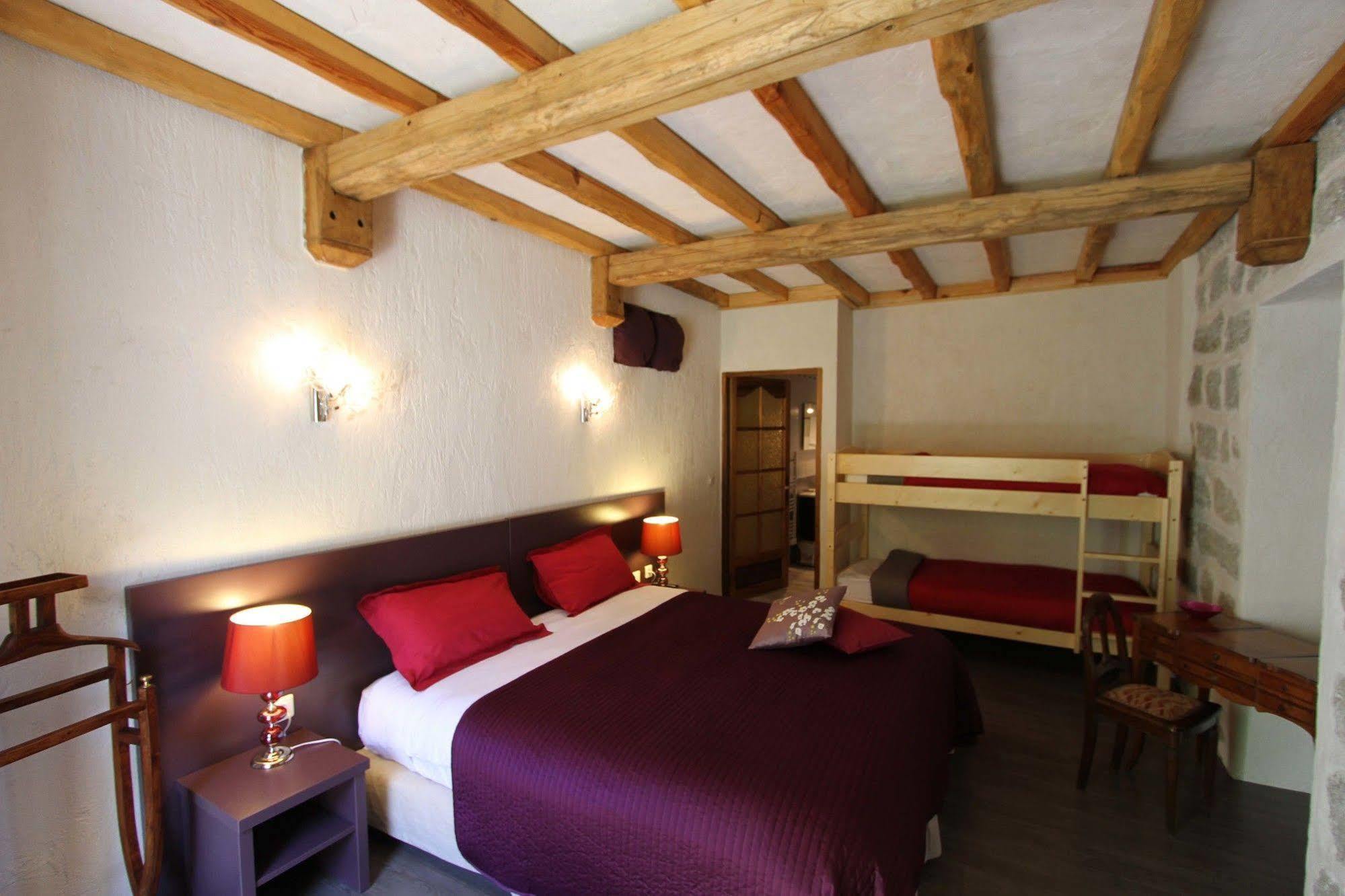 Auberge U N'Antru Versu San-Gavino-di-Carbini Luaran gambar